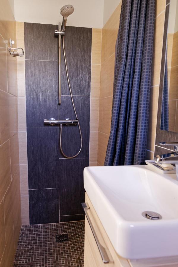 Les Tournelles Apartment Courbevoie Exterior foto